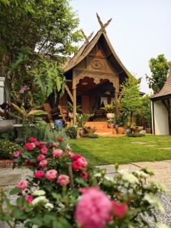 The Niceprirom Lace House - 2