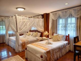 The Niceprirom Lace House - 0