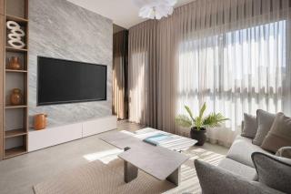 2BR Balcony High Floor - Dizengoff Square View - MAMAD D80 - 0