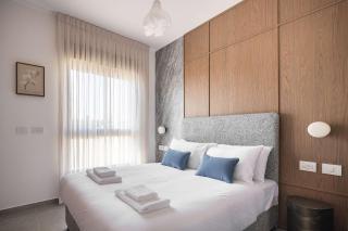 2BR Balcony High Floor - Dizengoff Square View - MAMAD D80 - 1
