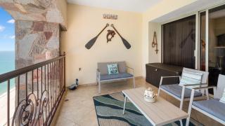 Scenic Luxury Gorgeous Ocean Front Condo - 2