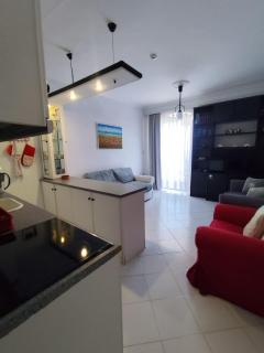 Sea View Apartment - 6