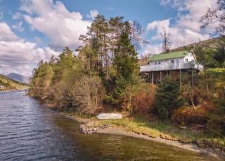 Tinyhouse surrounding Norwegian mountains - 7