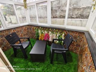 Coastal Horizon Suites - 1