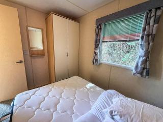 Cosy Dog Friendly Caravan, Near To Great Yarmouth In Norfolk Ref 10029Rp - 2