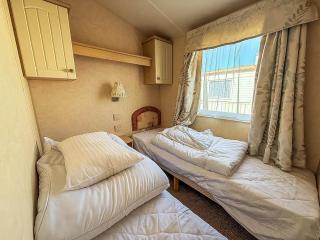 4 Berth Nearby Hunstanton Beach In Norfolk Ref 13018L - 3