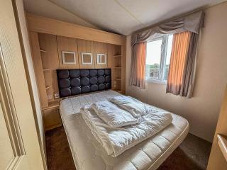 6 Berth Caravan Nearby Hunstanton Beach Front In Norfolk Ref 13019L - 1