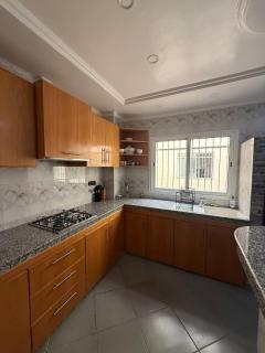 Stylish 2-Bedroom Appartement Near Anza Beach - 1