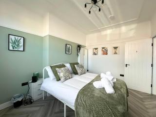 Roland House Runcorn By Smart Corporate Stays - 9