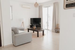 Seaview Villa Coral Bay with pool - 4
