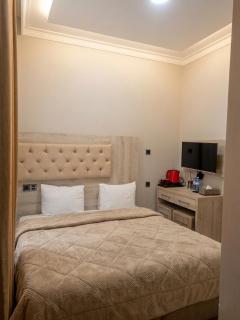 Richman Hotel Baku - 9