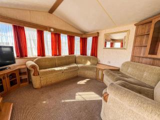 6 Berth Dog Friendly Caravan In Hunstanton, Minutes From The Beach Ref 13013L - 7