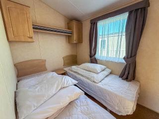 6 Berth Pet Friendly Static Caravan By Hunstanton Beach Ref 13011L - 2
