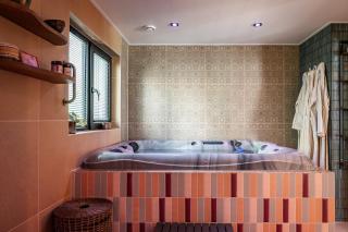 Luxe Spa Lodge - Sauna, jacuzzi & Lifestyle - 5