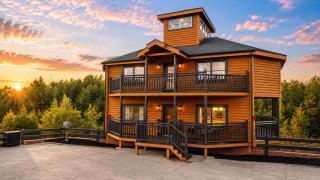 Indoor Pool Cabin, Theater, Near Douglas Lake - 0