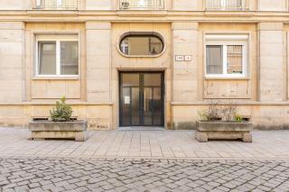 Old Town 1BR Apt near Main Square - 1