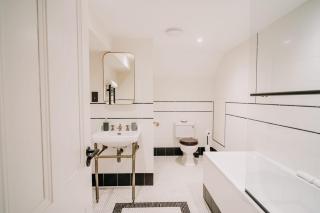 Colmore Apartment 1 - 4
