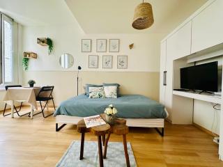Studio, Sea and the Beach - 6