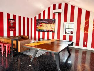 The Varsity Club Walk to IU Hot Tub Ping-Pong - 5