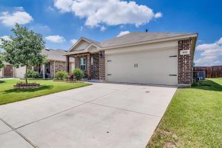 Peaceful, 3 bed2 bath home in Haslet, TX - 3