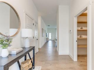 Spacious Furnished 3BR Norman Home Near OU - 4