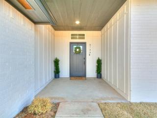 Spacious 3BR OKC Home Private Yard, Fireplace & Pet-Friendly - 5