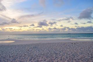 Beachfront - Surround View 4BR Penthouse - P516 - 2