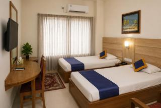 Hotel Supreme - 1