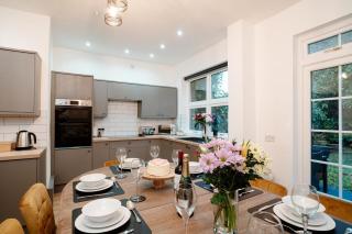 Fir Tree House - 1