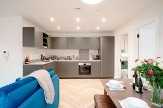 Lockside Apartment 12 - 1