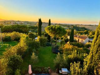 Villa Gioiella Sleeps 13 Near Cortona & Montepulciano - 7
