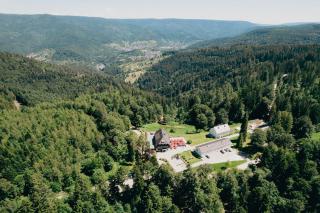EDELFUCHS Rote-Lache - 8