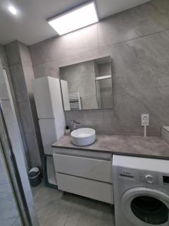 Chambre proche du Polygone scientifique - EdF - Schneider - GEM - 7