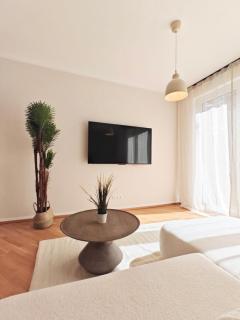 Danube District Apartment - 4