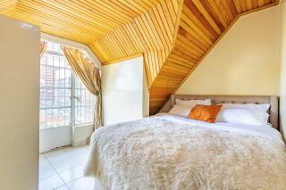 Harlequins Suites Apartment, next to Harlequins Suites Hotel - 7