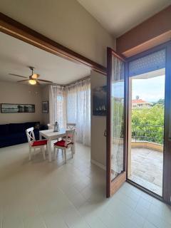 Azimut Apartment with parking - 5