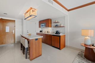 1BR Private Residence at Carillon Resort - 503 - 3
