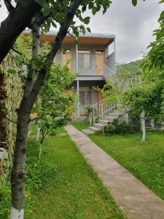 Flowering Garden B&B - 5