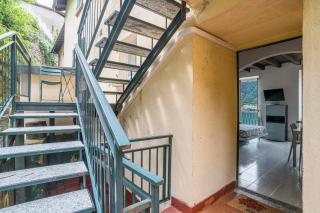 GuestHost - Lovely Lakefront Studio-Flat - 5