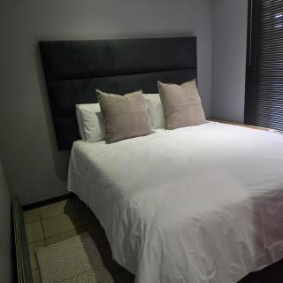 Black Thorn Accommodation - 5