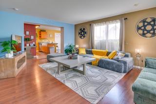 Pet-Friendly Home w/ Private Yard Near Pittsburgh - 6