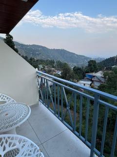Lucky Home Stay, Free WiFi Kitchen Balcony In Dharamshala - 5