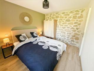Gîtes rénovés pour 8 pers - piscine privée, Cantal - 1