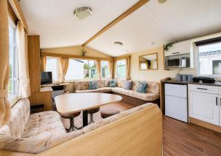 Wonderful 6 Berth Caravan In Norfolk At Heacham Beach, Ref 21012E - 3