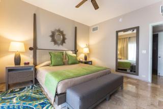 Holiday Inn Club Vacations The Royal Sands All Inclusive - 3