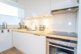 Große Wohnung in perfekter Lage mit Balkon! - 4