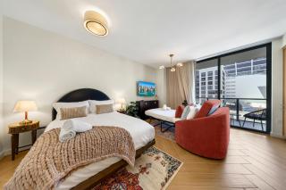 Modern Studio - Pool & Gym - Prime Location - 8