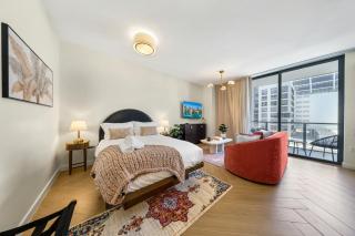 Modern Studio - Pool & Gym - Prime Location - 9