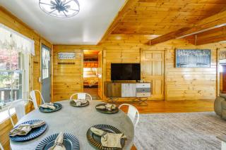 Pets Welcome! Lakefront Retreat w/ Dock in Newport - 3