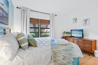 Surf Drive - Ultimate Beach Getaway for Families - 5